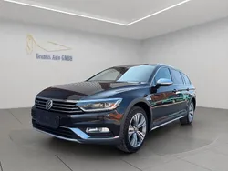 Schwarz Gebraucht 2016 VW Passat Alltrack Kombi | 11.950 €