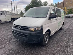 Weiß Gebraucht 2015 VW T5 Van | 11.999 € (Teuer)