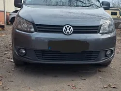 Grau Gebraucht 2012 VW Caddy Comfortline Van / Kleinbus | 11.000 € (Fairer Preis)