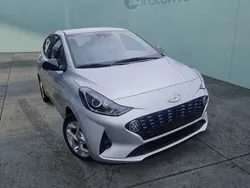 Silber Gebraucht 2023 Hyundai i10 GO! Kleinwagen | 16.790 € (Fairer Preis)