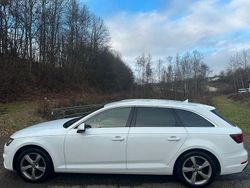 Weiß Gebraucht 2019 Audi A4 Sport Kombi | 16.550 € (Fairer Preis)