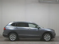 Grau Gebraucht 2020 VW Tiguan Allspace Highline SUV | 20.690 € (Fairer Preis)