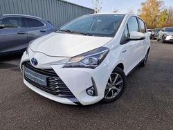 Schneeweiß Gebraucht 2020 Toyota Yaris Hybrid Team Kleinwagen | 15.450 € (Fairer Preis)