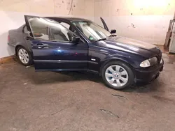 Blau Gebraucht 2001 BMW 320 Limousine | 4.490 € (Guter Preis)