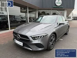 Grey metallic Gebraucht 2024 Mercedes A200 Advanced Limousine | 30.850 € (Fairer Preis)