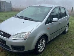 Silber Gebraucht 2005 Ford Focus Kombi | 1.100 € (Guter Preis)