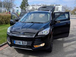 Schwarz Gebraucht 2016 Ford Kuga SYNC Edition SUV | 11.500 € (Superpreis)