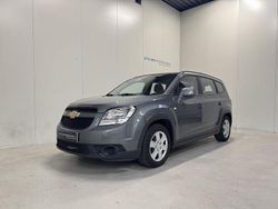 Grau Gebraucht 2012 Chevrolet Orlando Van / Kleinbus | 8.990 € (Teuer)