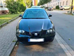 Schwarz Gebraucht 2004 Seat Cordoba Limousine | 1.800 € (Fairer Preis)