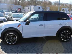 Weiß Gebraucht 2012 Mini One Countryman Chili SUV | 8.900 € (Guter Preis)