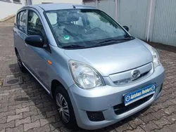 Silber Gebraucht 2009 Daihatsu Cuore Kleinwagen | 3.490 € (Teuer)
