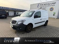 Weiß Gebraucht 2014 Mercedes Citan 109 Van / Kleinbus | 2.499 € (Guter Preis)