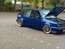 Blau Gebraucht 1991 VW Golf Cabriolet Cabrio | 18.500 €