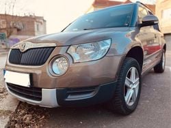 Braun Gebraucht 2010 Skoda Yeti SUV | 7.500 € (Guter Preis)