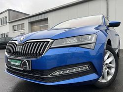 Blau Gebraucht 2020 Skoda Superb Style Kombi | 22.860 € (Guter Preis)