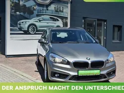 Platinsilber metallic Gebraucht 2015 BMW 218 Active Tourer Sport Line Van / Kleinbus | 10.800 € (Guter Preis)