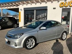 Silber Gebraucht 2006 Opel Astra Cabriolet Edition Cabrio | 3.900 € (Fairer Preis)