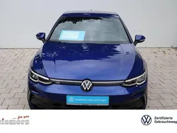 Blau Gebraucht 2023 VW Golf VIII R-line Limousine | 26.450 € (Fairer Preis)