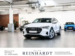 Gletscherweiß metallic Gebraucht 2022 Audi e-tron Advanced SUV | 35.695 € (Superpreis)