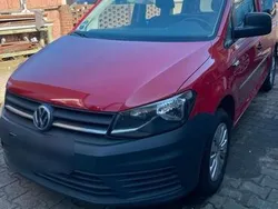 Rot Gebraucht 2018 VW Caddy Van / Kleinbus | 8.000 € (Superpreis)