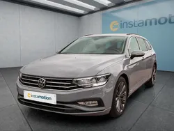 Grau Gebraucht 2022 VW Passat Kombi | 26.099 € (Fairer Preis)