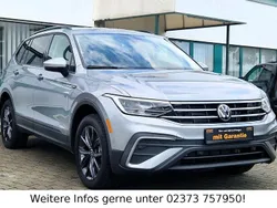 Silber Gebraucht 2024 VW Tiguan Allspace SUV | 29.990 €