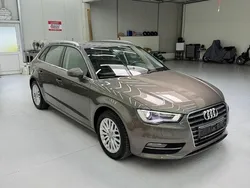 Braun Gebraucht 2015 Audi A3 Ambiente Limousine | 14.700 € (Guter Preis)