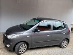 Grau Gebraucht 2013 Hyundai i10 Kleinwagen | 3.300 € (Fairer Preis)