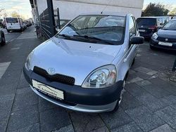 Silber Gebraucht 2001 Toyota Yaris Luna Kleinwagen | 3.300 € (Fairer Preis)