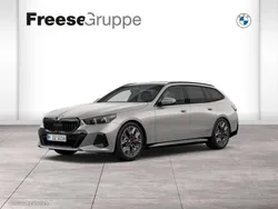Oxidgrau ii Neu 2025 BMW 540 Performance Kombi | 79.390 € (Guter Preis)