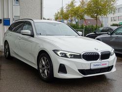 Weiß Gebraucht 2022 BMW 318 Sport Line Kombi | 25.950 € (Etwas zu teuer)