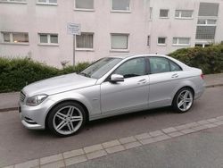 Silber Gebraucht 2011 Mercedes C250 Limousine | 11.000 € (Fairer Preis)