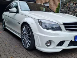 Weiß Gebraucht 2011 Mercedes C63 AMG AMG Kombi | 39.400 €