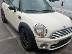 Weiß Gebraucht 2007 Mini ONE Kleinwagen | 2.800 € (Fairer Preis)