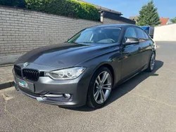 Mineralgrau Gebraucht 2015 BMW 318 Sport Line Limousine | 9.990 € (Guter Preis)
