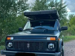 Schwarz Gebraucht 2014 Lada niva SUV | 5.800 € (Superpreis)