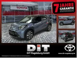 Celestite grey (1k3)/ black mi Neu 2025 Toyota Aygo Kleinwagen | 16.690 €