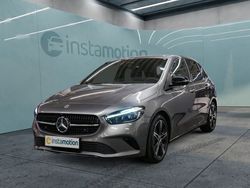 Grau Gebraucht 2023 Mercedes B200 Van / Kleinbus | 33.440 € (Etwas zu teuer)