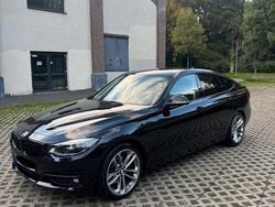 Schwarz Gebraucht 2017 BMW 330 Advantage Kombi | 21.500 € (Fairer Preis)