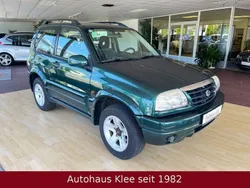 Grün Gebraucht 2004 Suzuki Grand Vitara SUV | 3.500 € (Guter Preis)