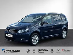 Night blue Gebraucht 2015 VW Touran Cup Van / Kleinbus | 14.928 € (Guter Preis)