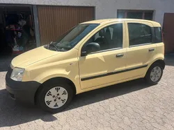 Gelb Gebraucht 2010 Fiat Panda Kleinwagen | 2.499 € (Fairer Preis)