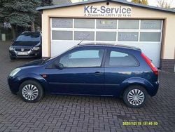Atlantikblau metallic Gebraucht 2005 Ford Fiesta Viva X Kleinwagen | 1.590 € (Fairer Preis)