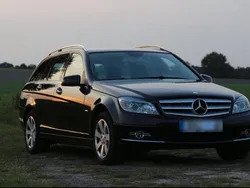Schwarz Gebraucht 2009 Mercedes C200 Avantgarde Kombi | 4.600 € (Fairer Preis)