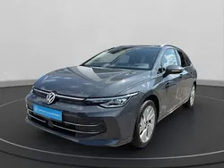 Grau Gebraucht 2024 VW Golf VIII Style Kombi | 30.380 € (Fairer Preis)