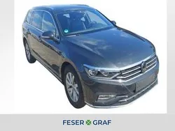 Mangangrau metallic Gebraucht 2023 VW Passat Elegance Kombi | 31.980 € (Superpreis)