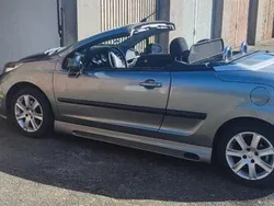 Andere außenfarben Gebraucht 2007 Peugeot 207 CC Platinum Cabrio | 3.900 € (Fairer Preis)