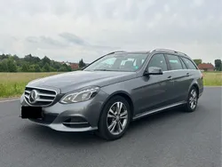 Grau Gebraucht 2016 Mercedes E250 Avantgarde Limousine | 15.500 € (Superpreis)