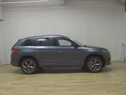 Grau Gebraucht 2021 Skoda Kodiaq SportLine SUV | 26.980 € (Guter Preis)