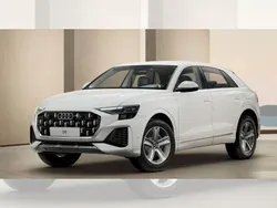 Weiß (carraraweiß) Neu 2025 Audi Q8 Ambiente SUV | 77.890 €